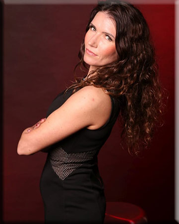 Mizz Crusher - Sadistic Mistress - Reading